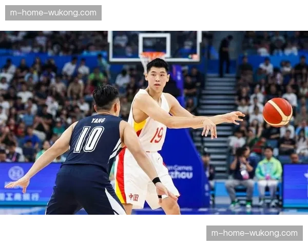 北京队赵睿持球核心价值凸显 高位挡拆三威胁打法破解密集防守